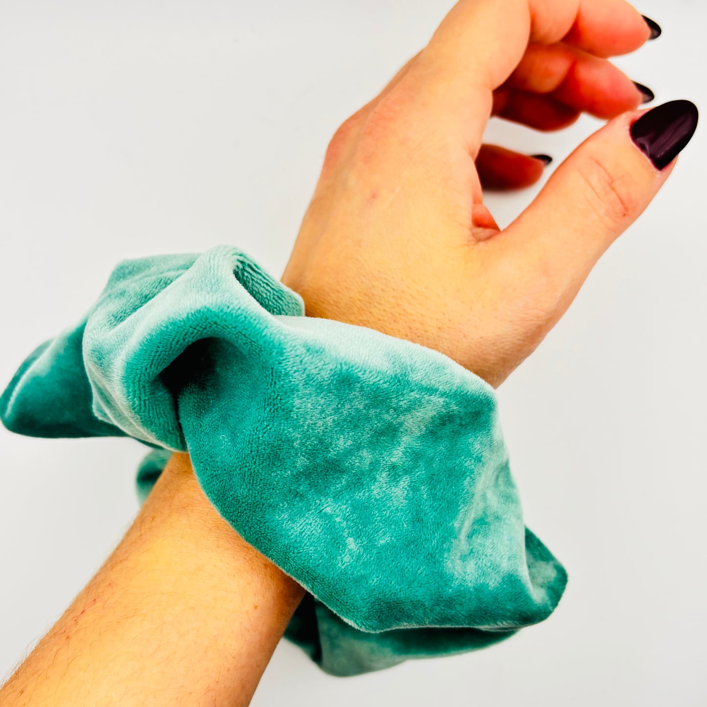 Scrunchies βελουτε