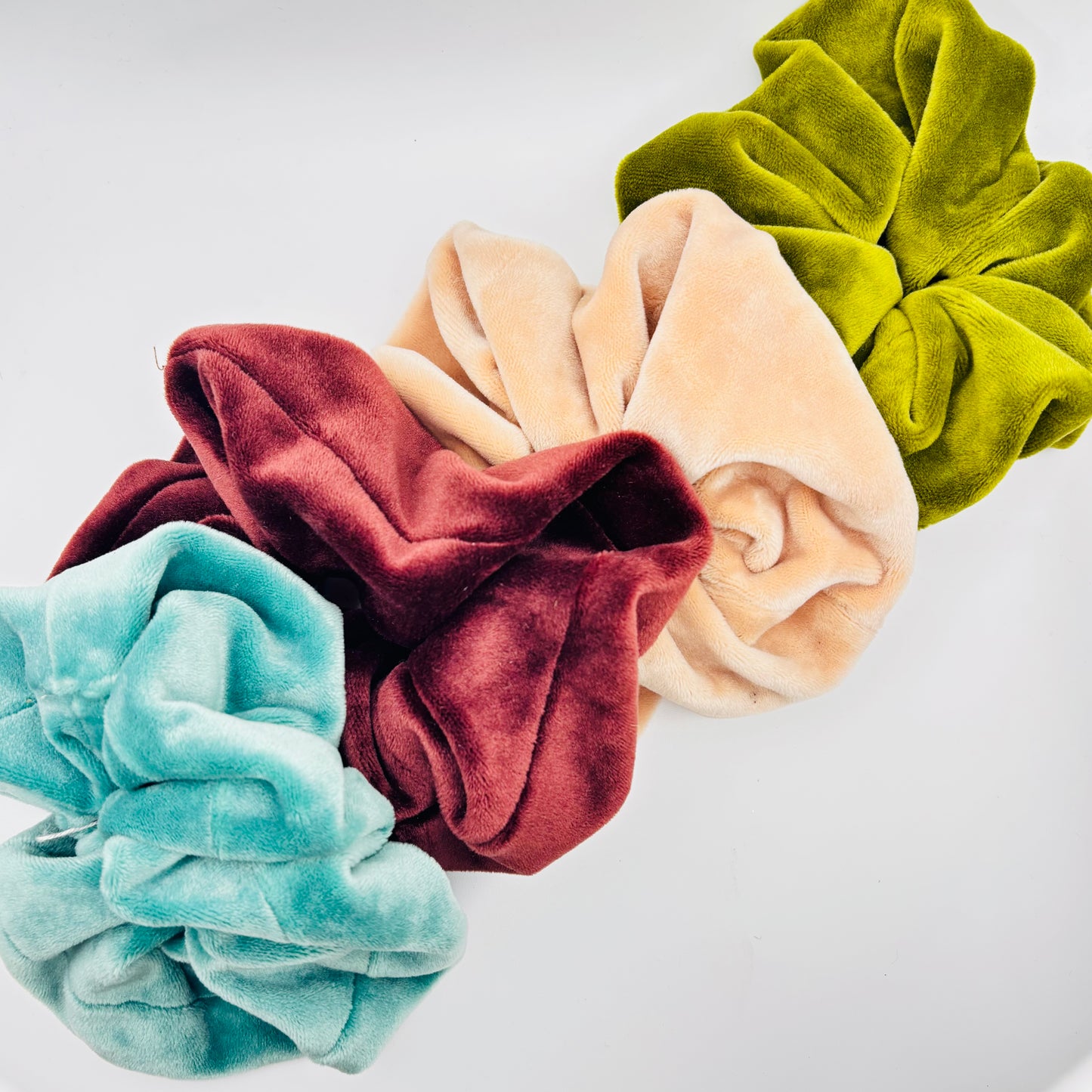 Scrunchies βελουτε