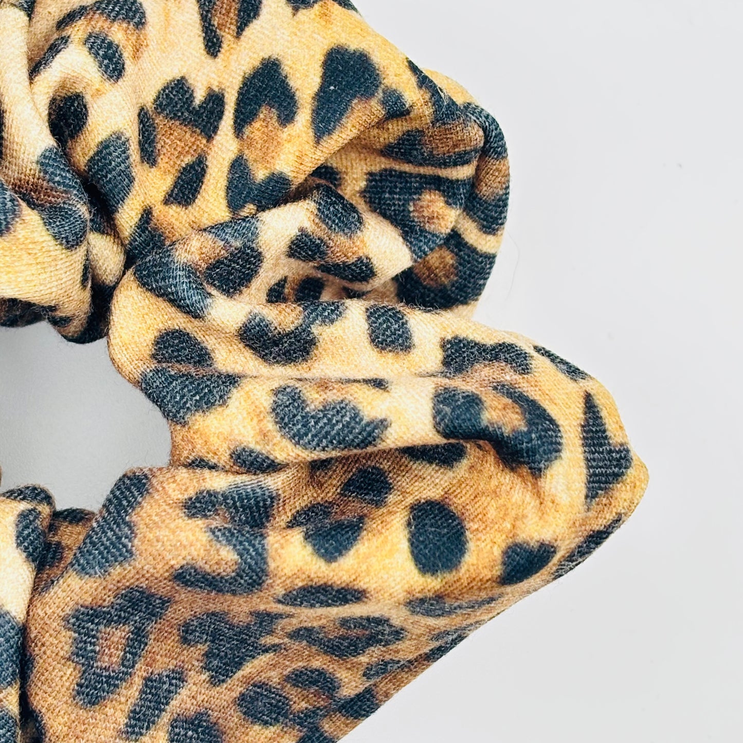 Scrunchie Brown