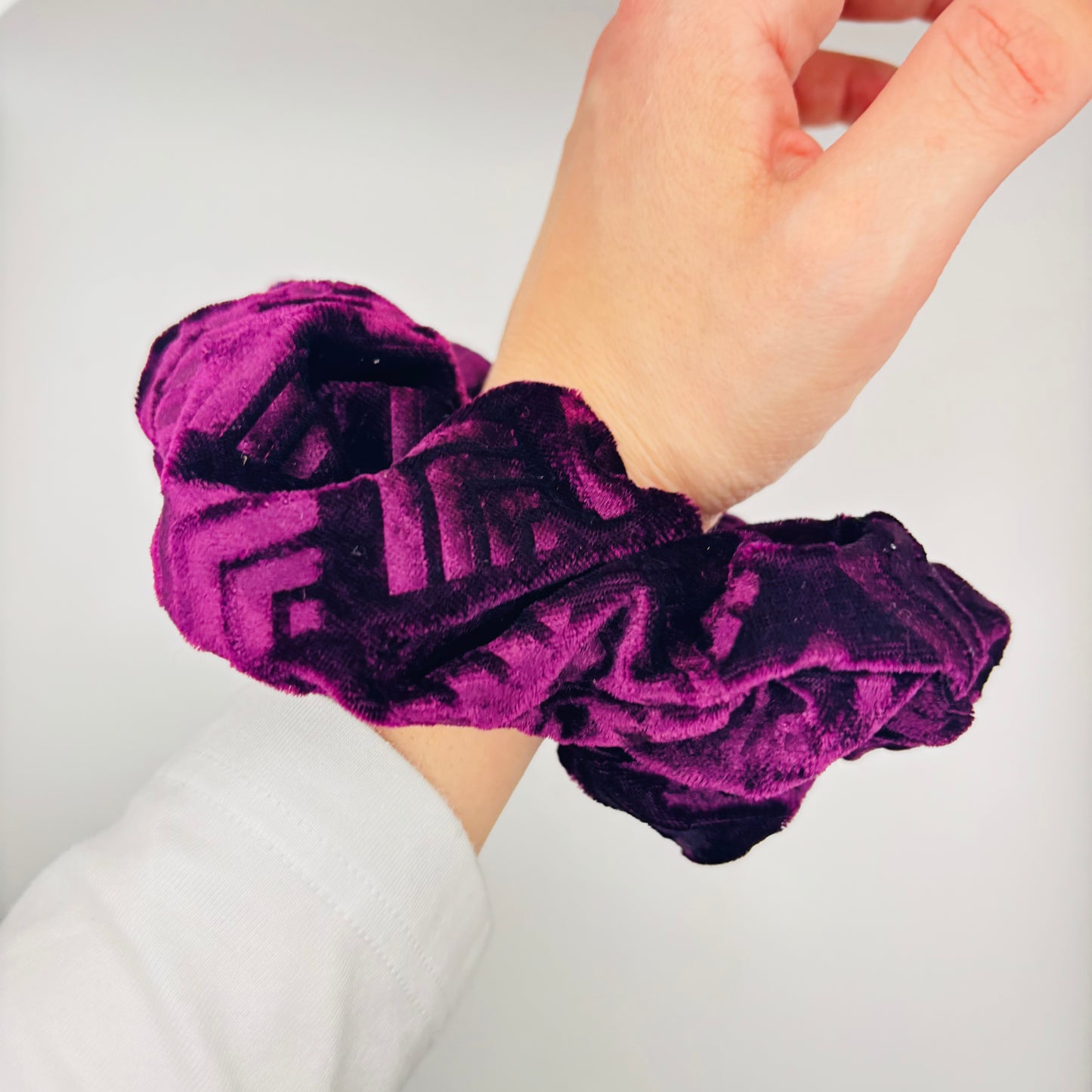 Scrunchies Jewlous
