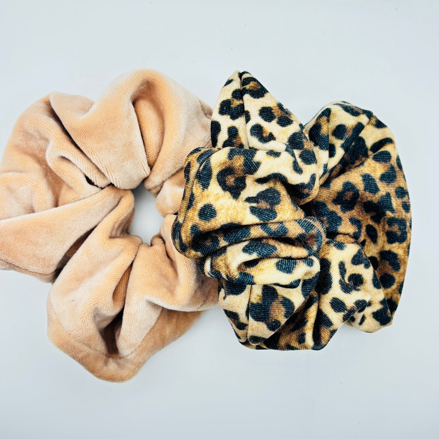 Scrunchie Brown
