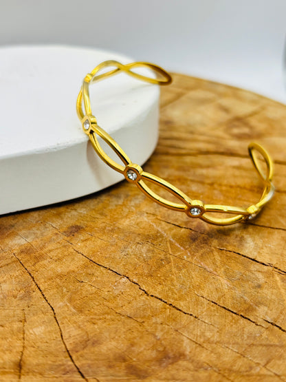 Βραχιόλι Charis