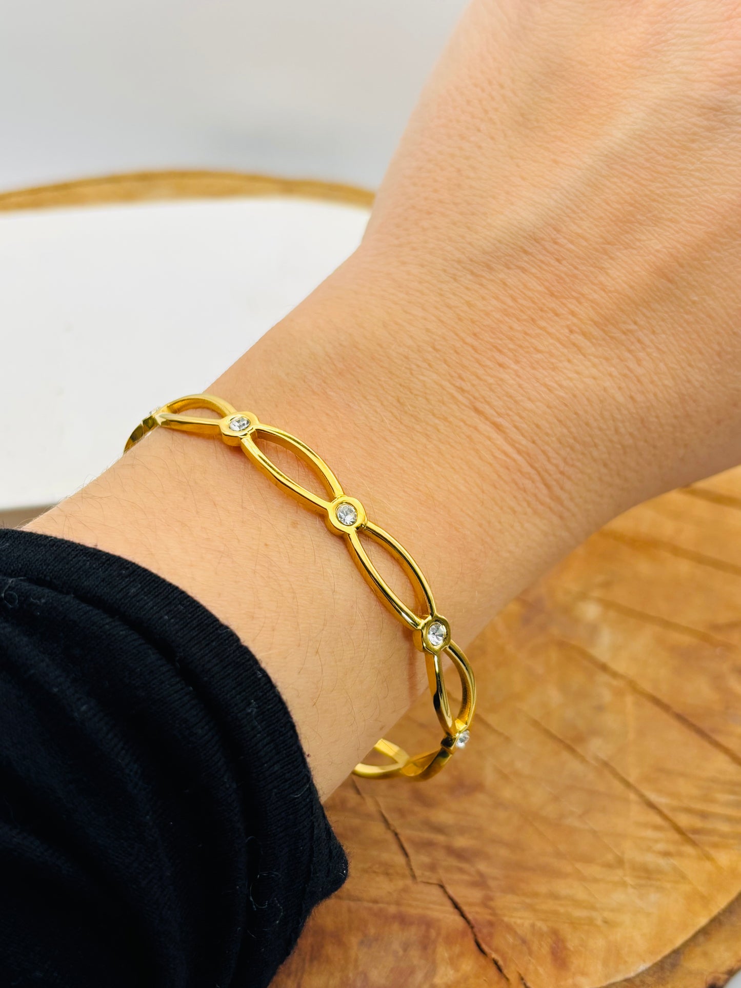 Βραχιόλι Charis