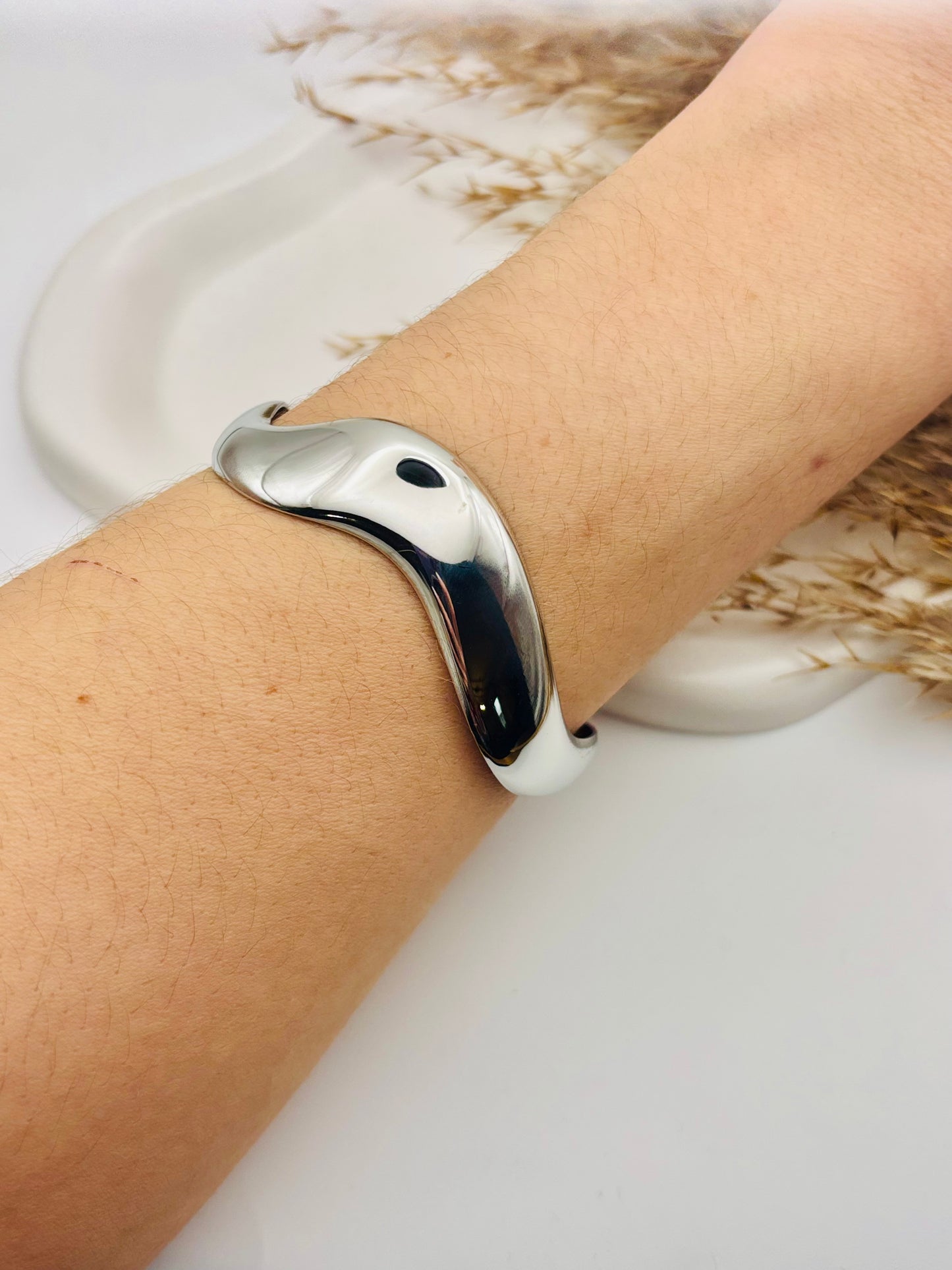 Χειροπέδα Siri