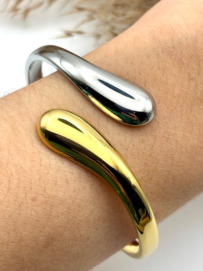 Χειροπέδα Besian